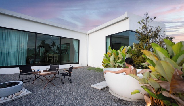 The Floating Villa BBQ Bikes Rice Fields
