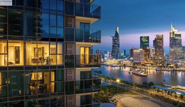 The Metropole Opera Deluxe Residence
