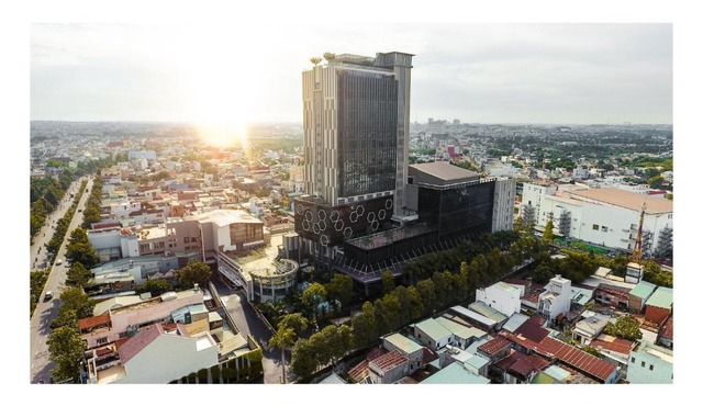 The Mira Central Park Hotel