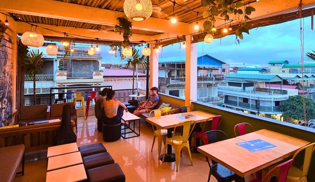 The Place Hostel & Rooftop Bar
