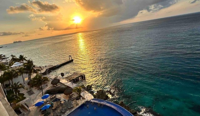 The Queen of Cozumel’s Estate Luxe OceanFrontCondo