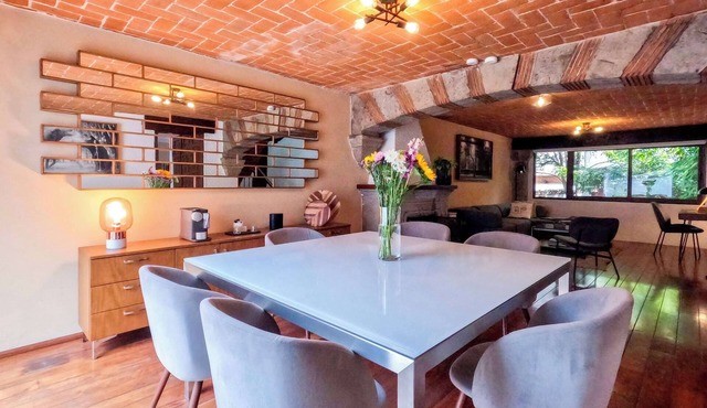 Timeless Coyoacán | A Stay on a Storybook Street