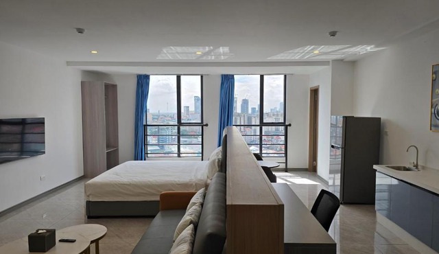 TK GARDEN SUITEs