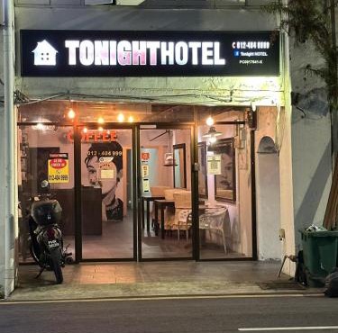 Tonight Hotel