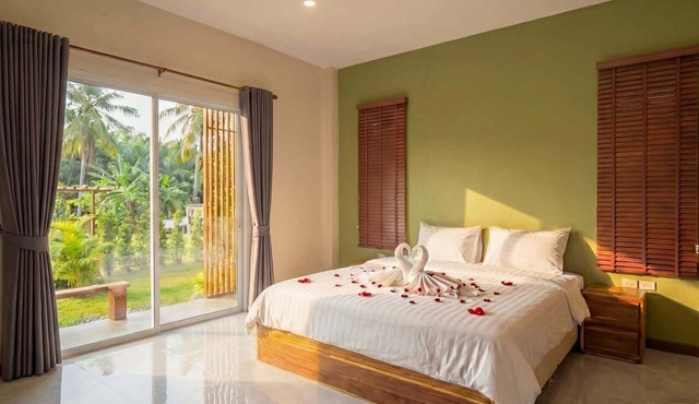 Triangle | Serene Garden Private Cozy Large BR in Srithanu Beach