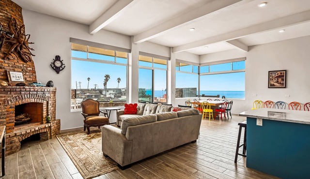 Tropical retreat with ocean views - steps from the sand with alfresco dining