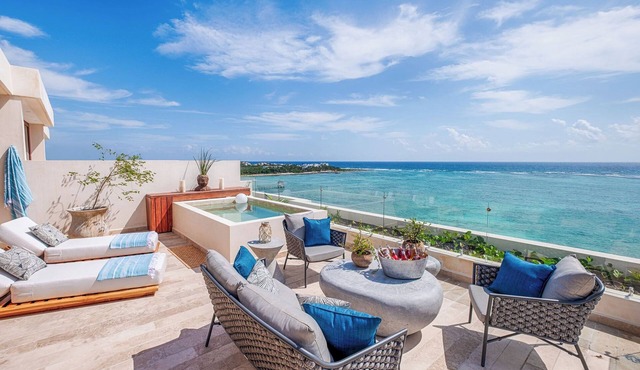 Tulum Beachfront Penthouse – Rooftop & Pool
