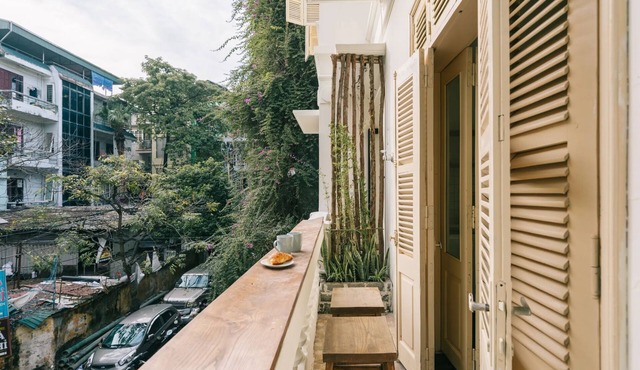UNIQUE Creative Apartment w ROOFTOP Garden