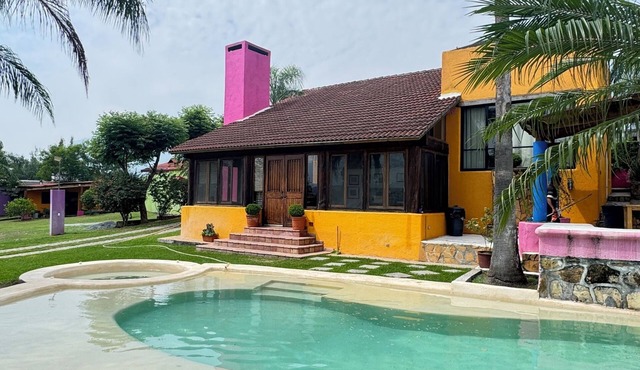 Unique villa in El Barrial! comfortable and private! in Santiago