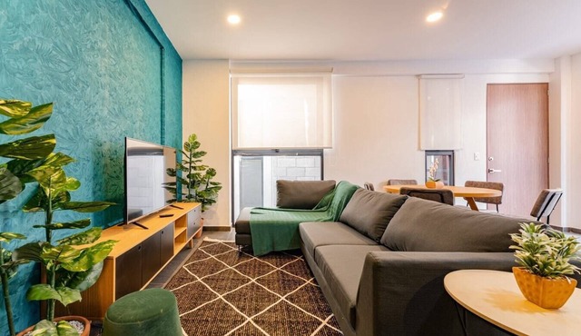 VH | Doctores Area 3BR + parking and SmarTV | 225