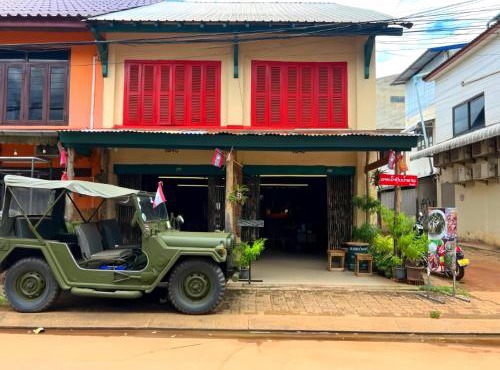 Via Pakse Hostel & Cafe