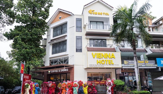 Vienna Hotel VN