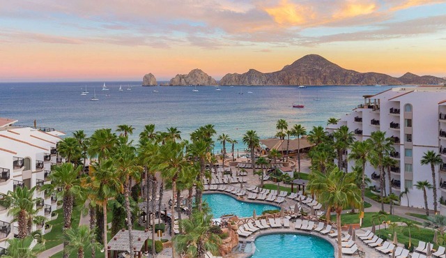 Villa del Palmar Cabo Cozy condo in beautiful Cabo San Lucas with fitness room,