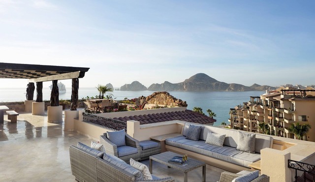 Villa La Estancia 1806 - 3BR/4BA Penthouse