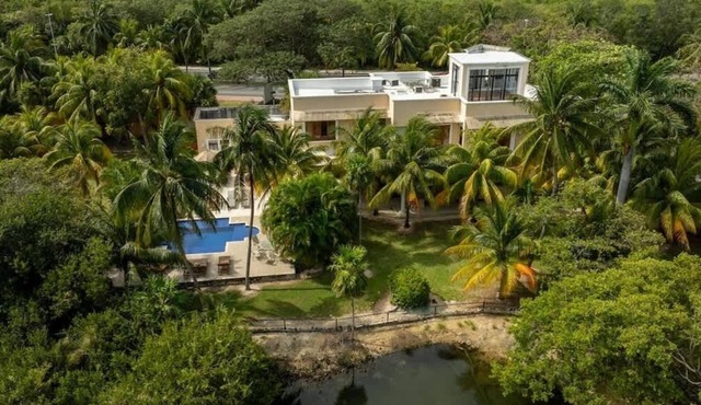 Villa Laguna del Mar | 5BR | Waterfront & Private