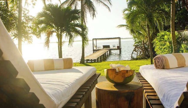 Villa Muyal | 7BR | Waterfront Getaway