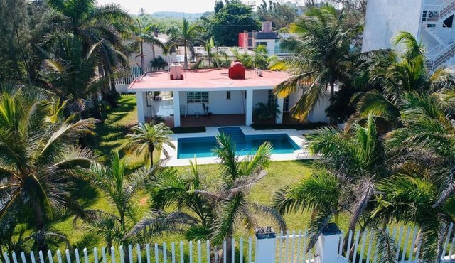 Villa Paradise in Ursulo Galván