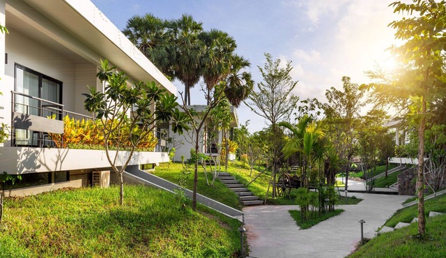 Villa with free wifi-in city