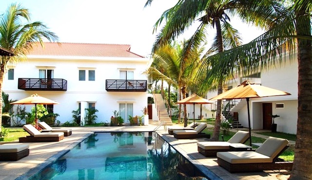 Villa with Private pool 6guests - Free pick up