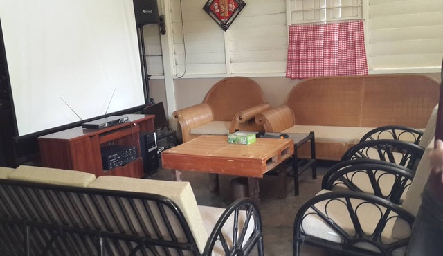 Village House in Perak, Malaysia - Breakfast Included. in Pusing