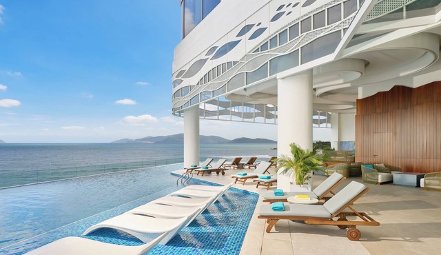 voco Scenia Bay Nha Trang by IHG
