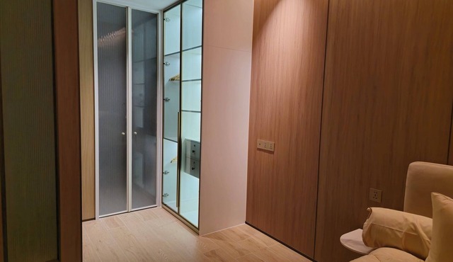 Vue Aston - Posh Condo With Amazing Views!