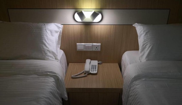 Walk In Hotel