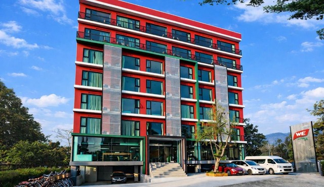 WE Valley Hotel