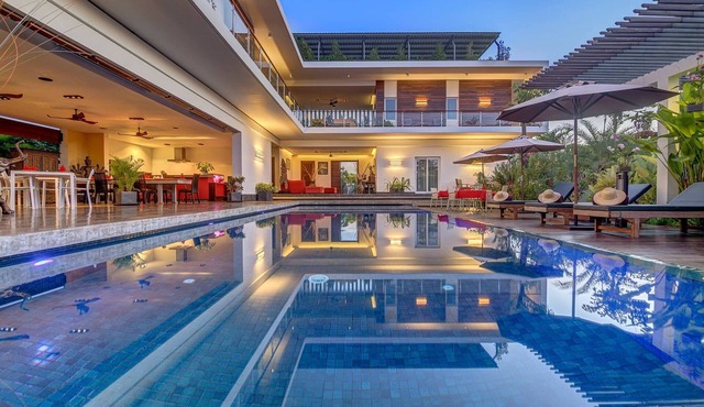 Where Luxury Meets Local Charm: Your Exclusive Villa Retreat in Siem Reap