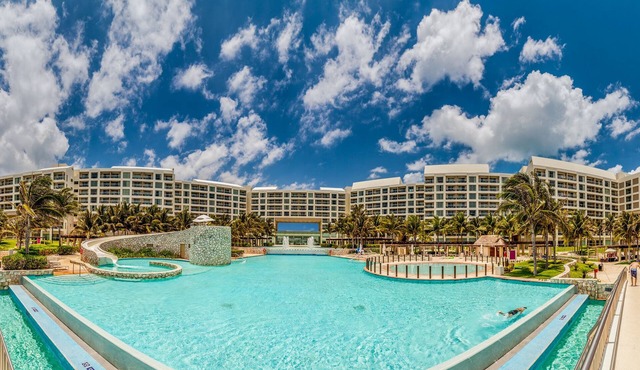 Xmas In Cancun! 12/25/2026-01/01/2027
