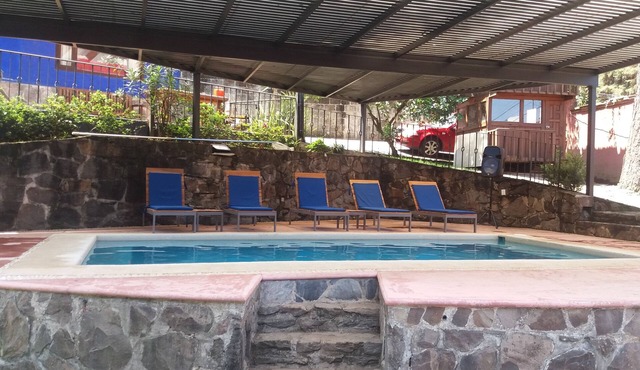 Your House in Valle, 8 rooms with all services in Avandaro