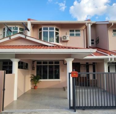 Zara Homestay