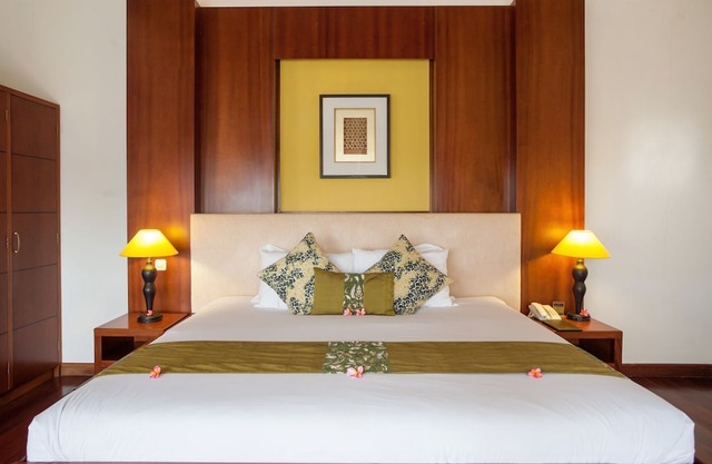 2 BR Private Pool Villa Near GWK Cultural Park, 10 minutes drive to the beach