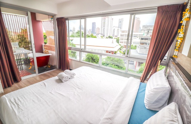 Bangkok Two Bedroom Apartment