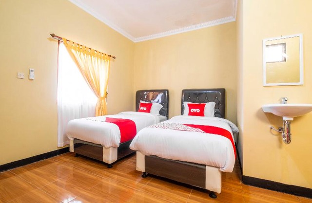 Bumi Eyang Enin Homestay Syariah