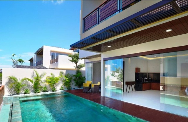 Comfortable Deluxe MRC 2-Bedroom Villa #C10