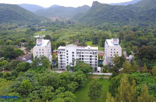 Courtyard Khaoyai by Paka