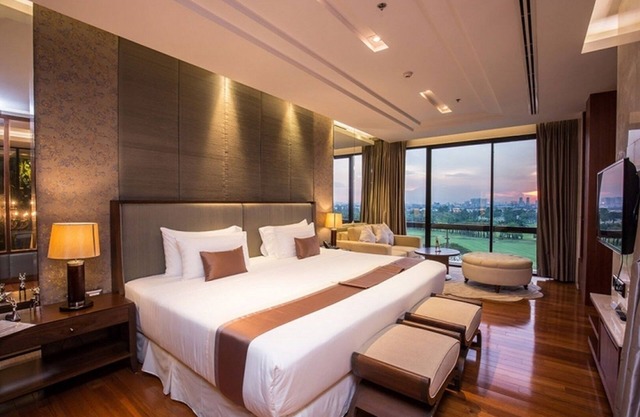 Duplex Presidential Suite