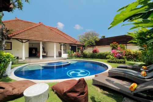 Heliconia Villa 
