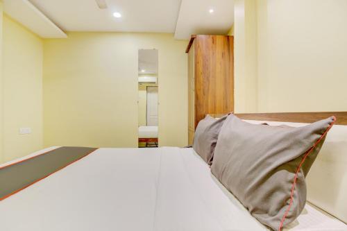 Oyo Hotel 