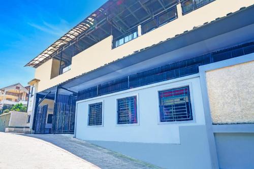Oyo Maleo Residence 