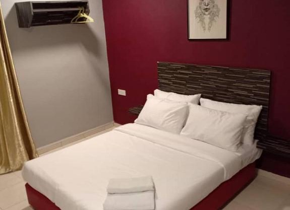 KTHREEGOD HOTEL