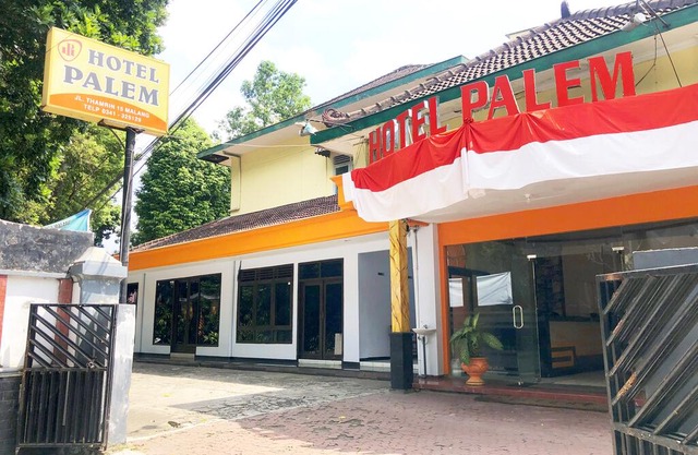 OYO 3956 Hotel Palem 2
