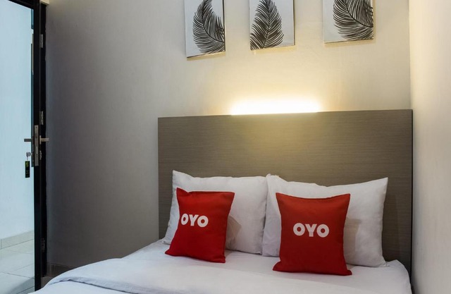 OYO Life 3251 D'daun Inn