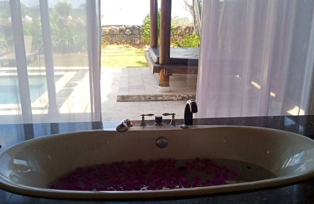 Two Bedroom Private Pool Villa near Nusa Dua