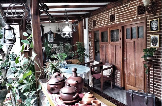 villas in batu indonesia