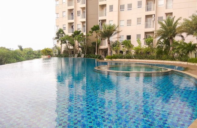 Wonderful Studio Apartment at Mustika Golf Residence