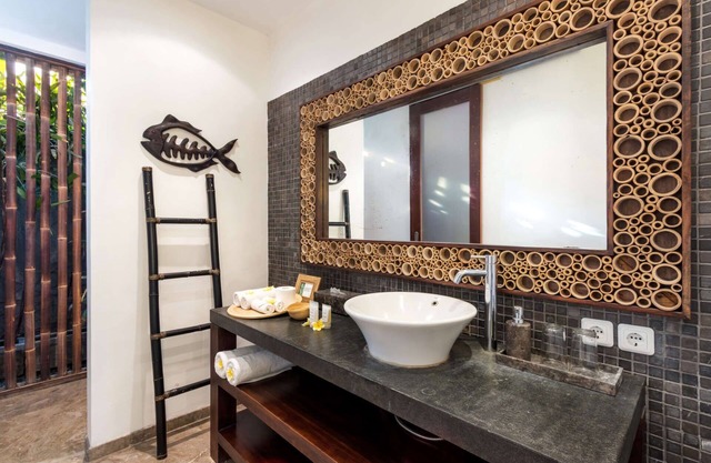 You will Love This Luxury 1 Bedroom Holiday Villa in Seminyak with Private Pool, Villa Bali 2011
