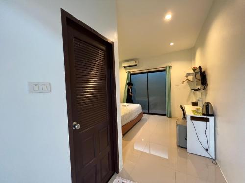 Phetchaburi Hostel | ซีมอน เกสเฮ้าส์