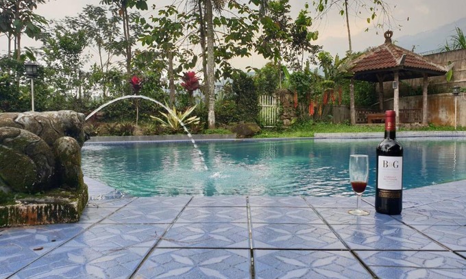 Cilobak Bed & Breakfast | 100 m² Bed and breakfast ∙ 2 bedrooms ∙ 23 guests